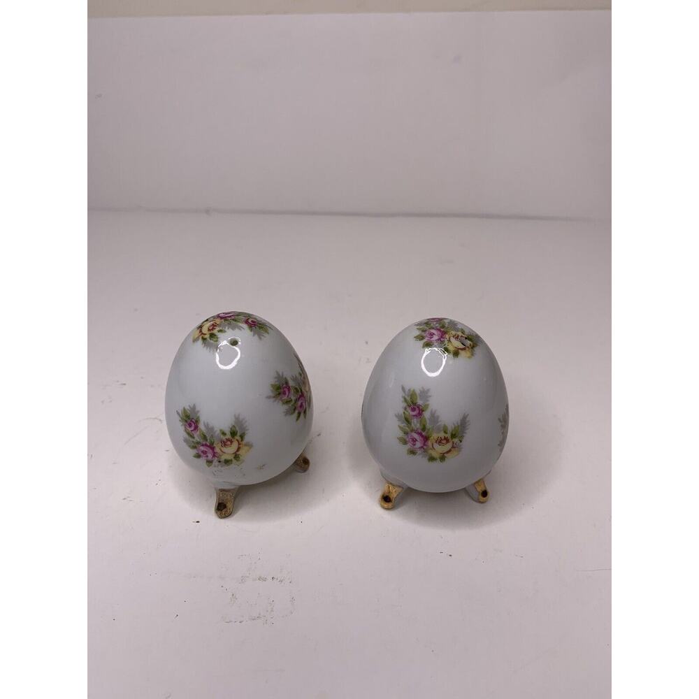 Vintage Enesco Salt & Pepper Shakers Egg Shaped Footed White With Rose Flowers - Picture 3 of 7